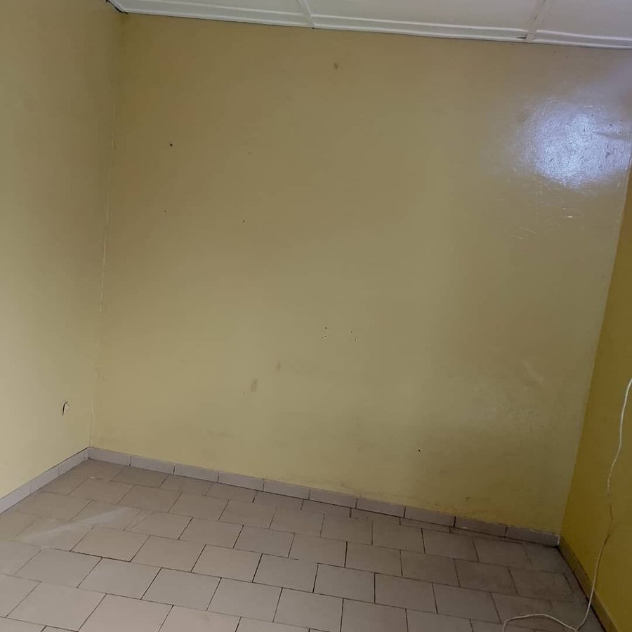 Appartement 1 pièce avec compteur à carte et eau décompteur dans un cadre sécurisé