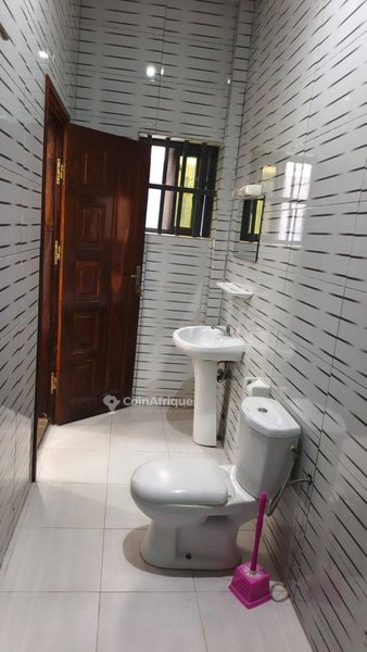 Appartement de standing avec 2 pièces et garage pour véhicules