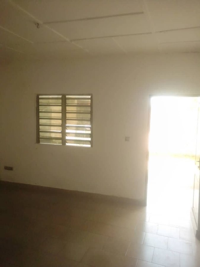 Appartement cosy d'une pièce avec terrasse et équipements modernes