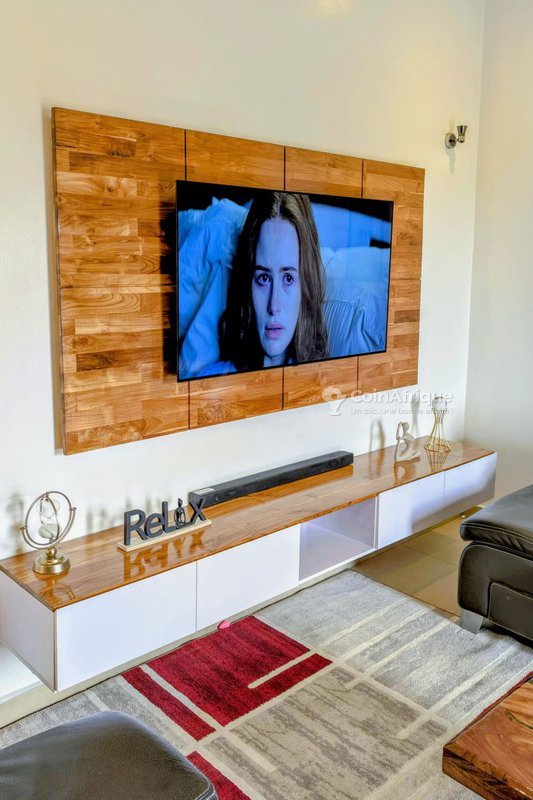 Appartement meublé de 3 pièces avec terrasse privée et garage sécurisé