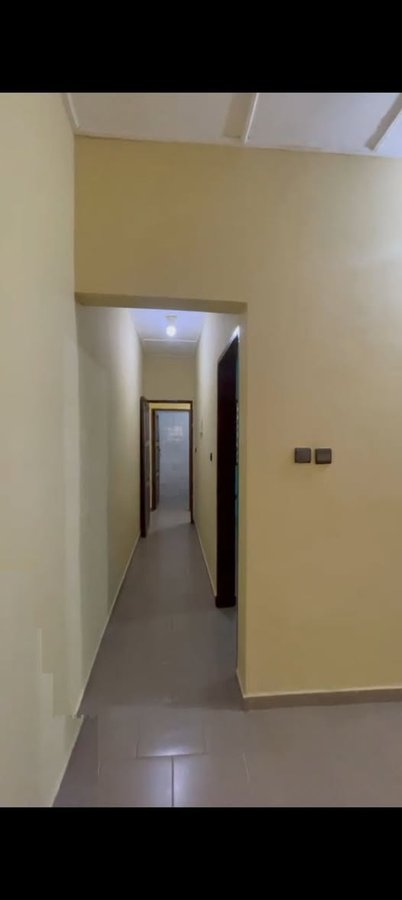 Appartement 1 pièce avec cuisine séparée et commodités modernes