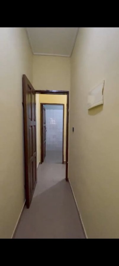 Appartement 1 pièce avec cuisine séparée et commodités modernes