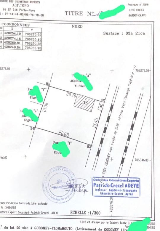 Terrain de 325 m² avec titre foncier personnel sécurisé