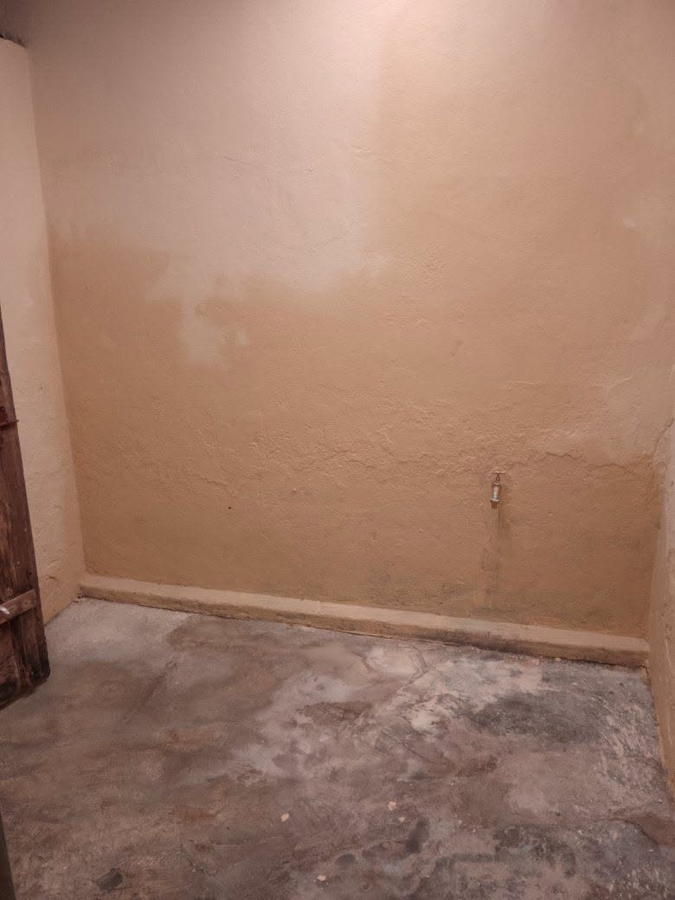 Appartement meublé d'une pièce avec accès véhicule et terrasse