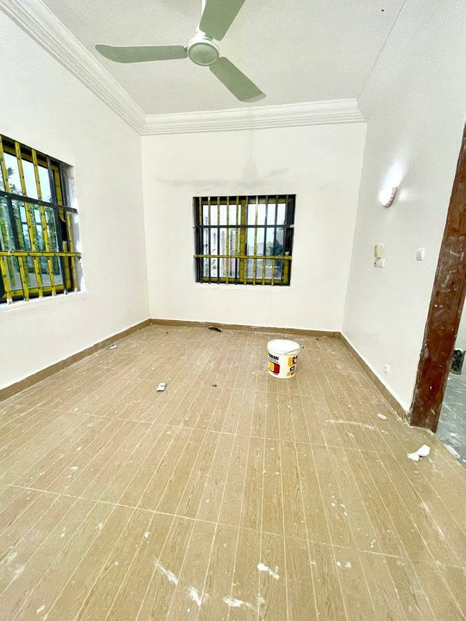 Appartement 2 pièces avec finitions modernes et véranda personnelle