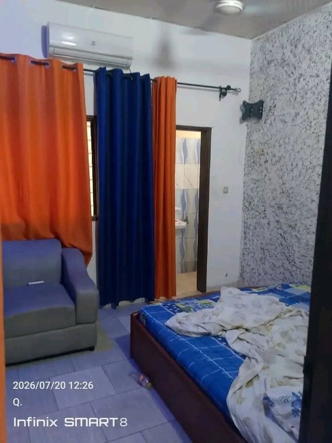 Appartement spacieux de 3 pièces avec entrée personnelle et commodités modernes