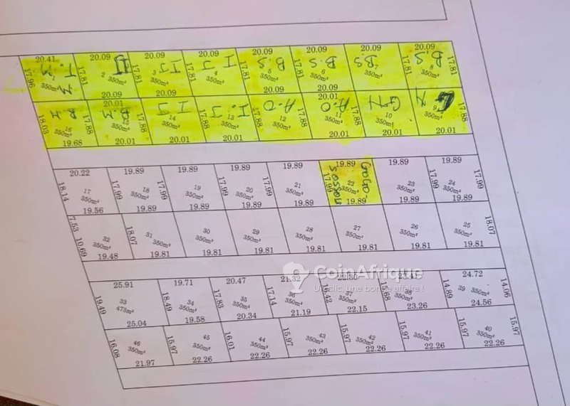 Terrain spacieux de 529 m² avec titre foncier et accès facile en zone viabilisée