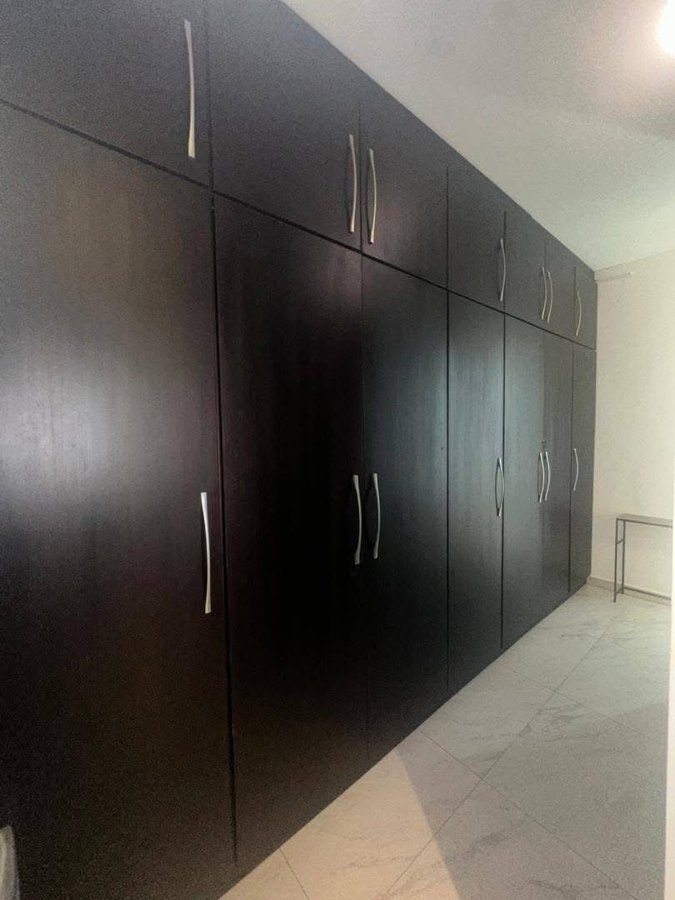 Appartement meublé 3 pièces avec grande terrasse et vue sur mer