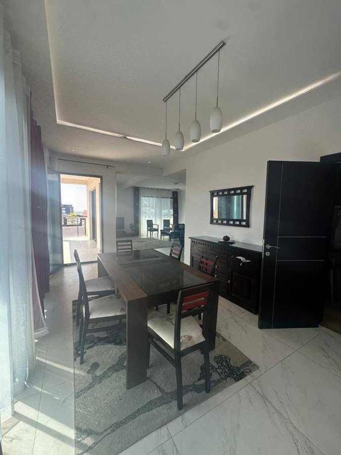 Appartement meublé 3 pièces avec grande terrasse et vue sur mer