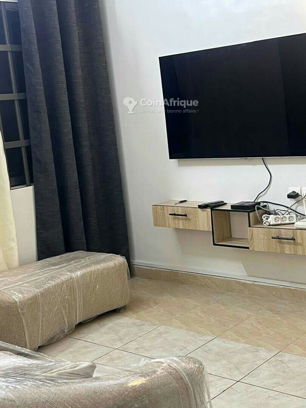 Appartement meublé d'une pièce avec cadre calme et sécurisé