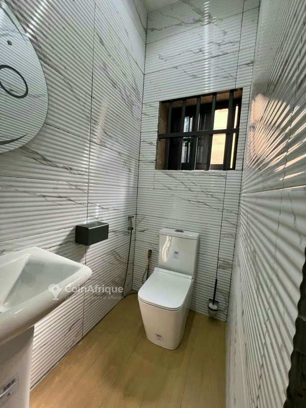 Appartement meublé d'une pièce avec cadre calme et sécurisé