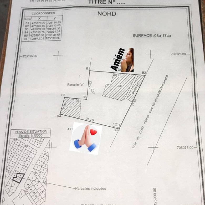 Terrain clôturé de 817 m² avec constructions existantes et documents légaux complets