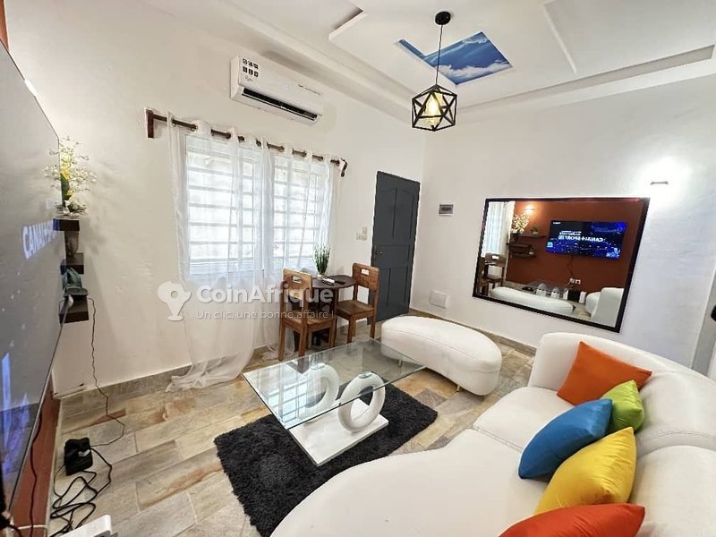 Appartement meublé d'une pièce avec services inclus et commodités modernes