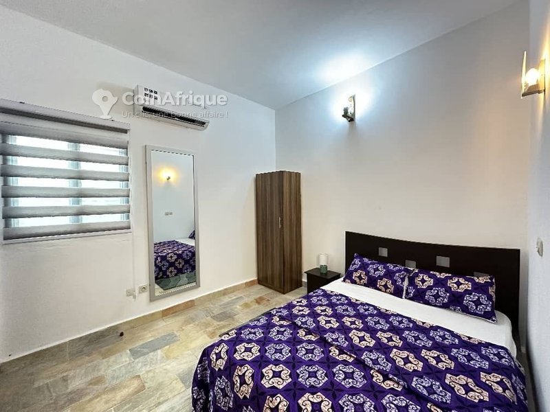 Appartement meublé d'une pièce avec services inclus et commodités modernes