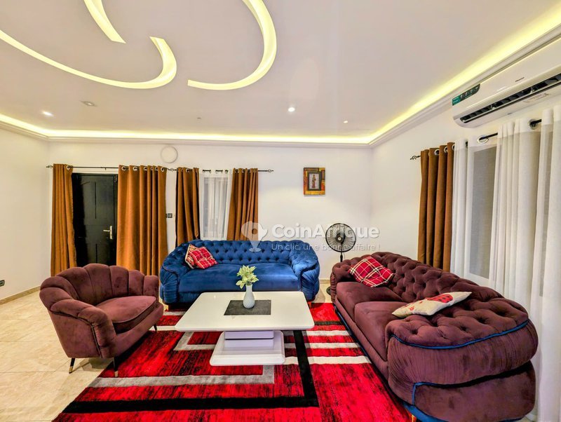 Appartement meublé de 3 pièces avec climatisation et terrasse