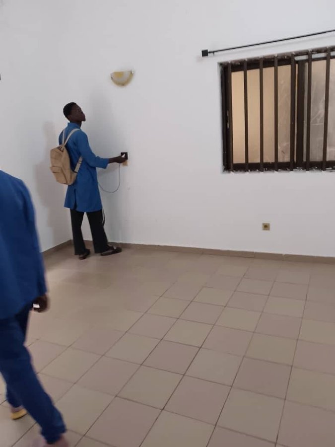 Appartement lumineux de 2 pièces avec balcons et équipements modernes