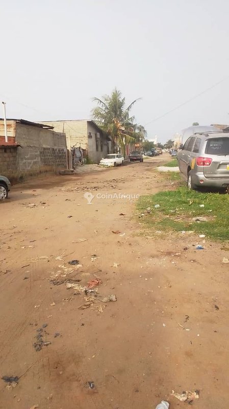 Terrain spacieux de 385 m² avec documents légaux complets à Agontinkon