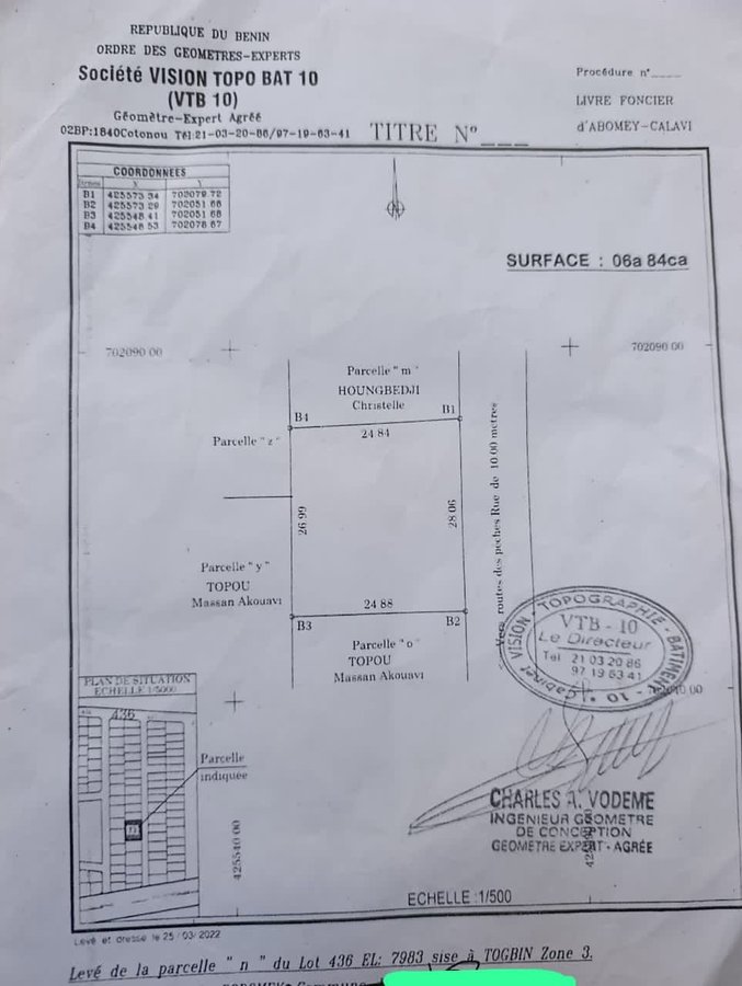 Terrain exceptionnel de 684 m² avec titre foncier en position privilégiée