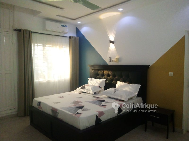 Appartement meublé de 6 pièces avec vue spectaculaire sur la mer et équipements haut standing