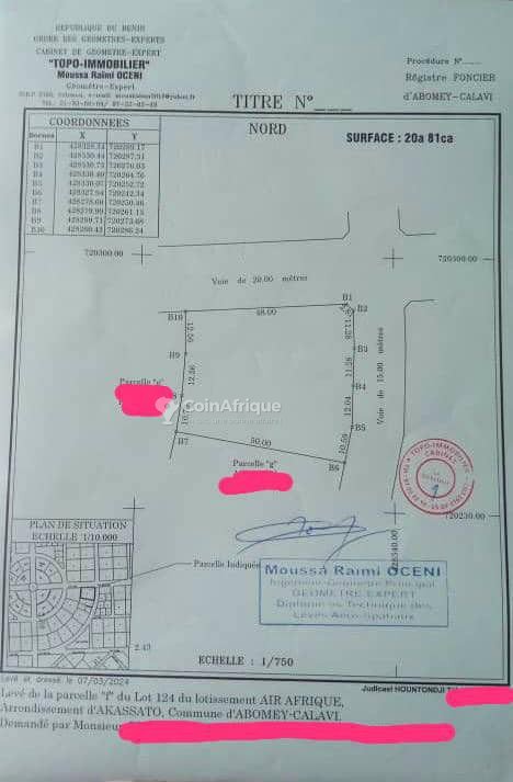Immeuble spacieux de 10 pièces avec sous-sol et emplacement privilégié en angle de rue