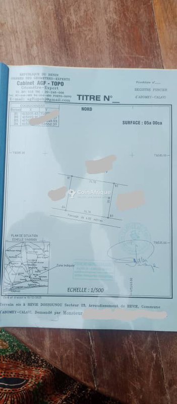Terrain à vendre de 500 m² avec papiers complets dans une zone habitée