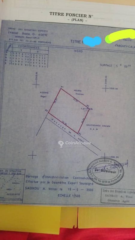 Terrain à vendre avec titre foncier personnel en zone hyper habitée