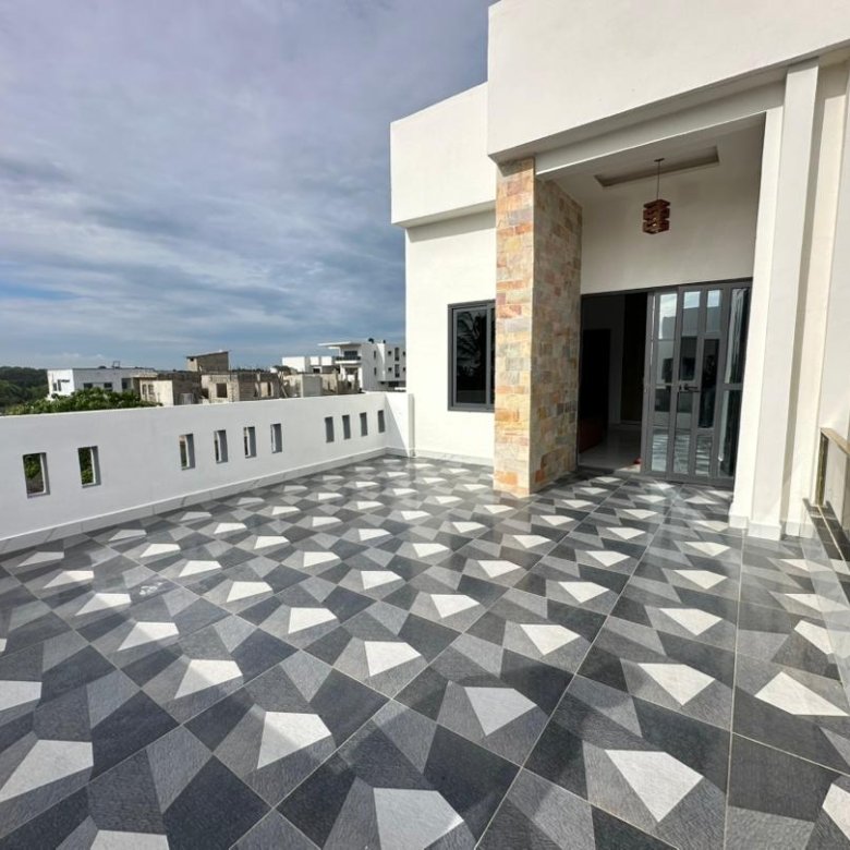 Villa luxueuse de 7 pièces avec vue sur mer et nouvelle construction