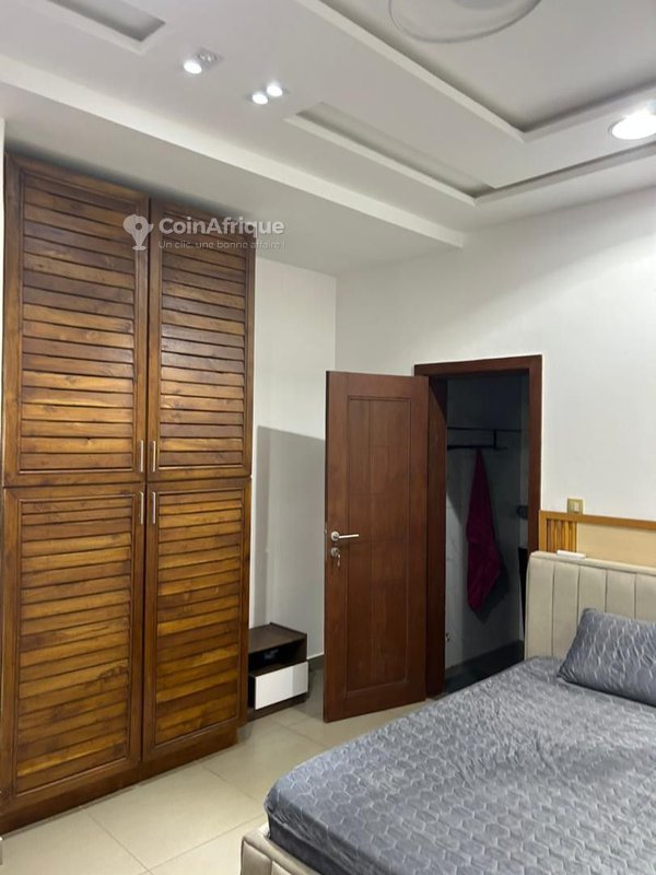 Villa de 3 chambres avec équipements haut de gamme et sécurité permanente