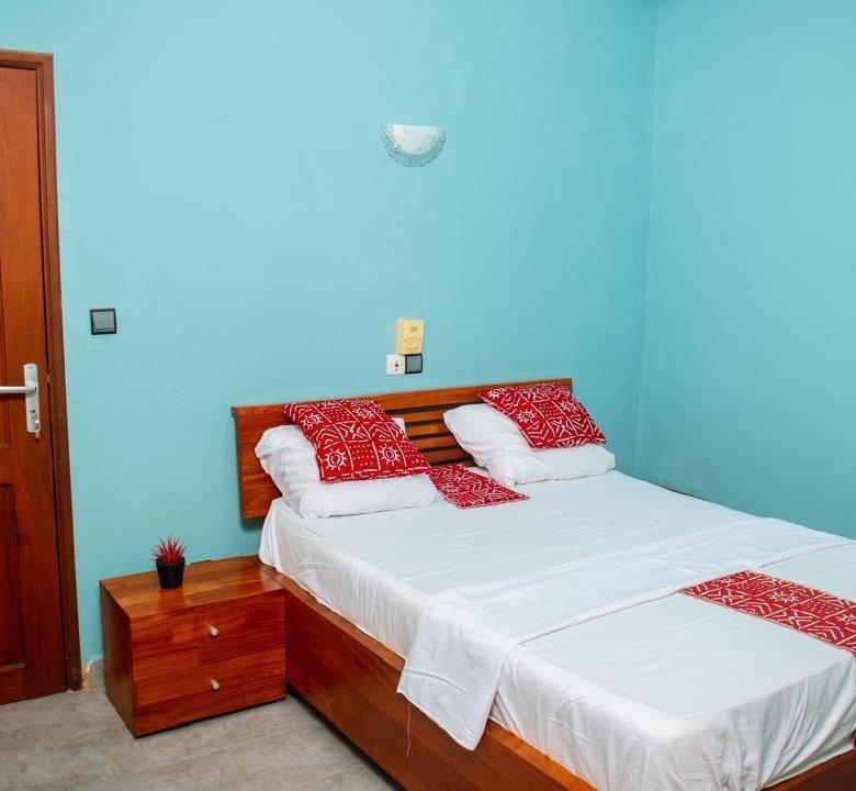Villa luxueuse de 3 pièces meublée avec gardiennage jour et nuit