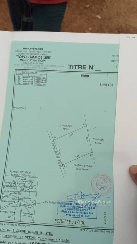 Terrain constructible avec documents légaux complets et emplacement stratégique