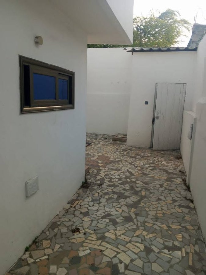 Maison haut standing avec jardin et garage - 2 pièces