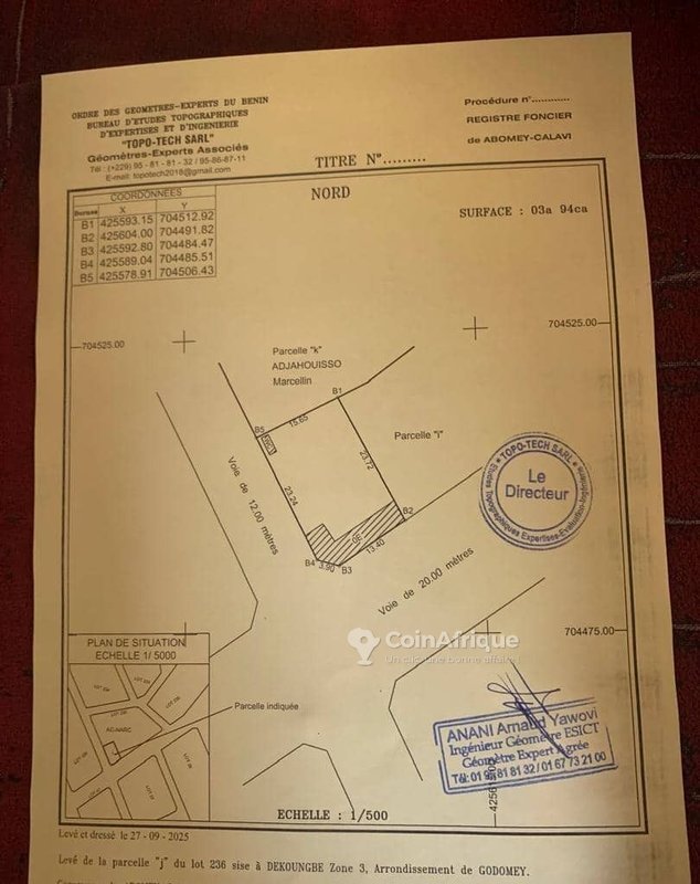 Terrain en angle de rue avec documents complets à Dekoungbé