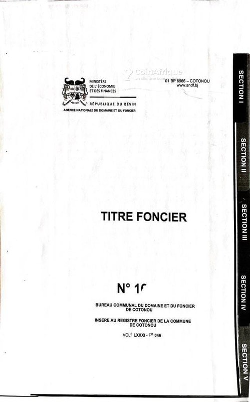 Terrain constructible de 424 m² avec documents légaux et levée disponible