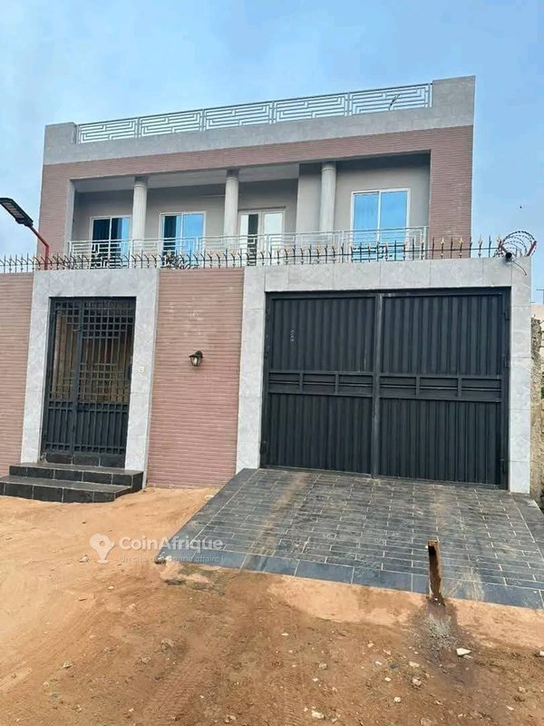 Villa luxueuse de 3 chambres avec jardin et finitions haut de gamme