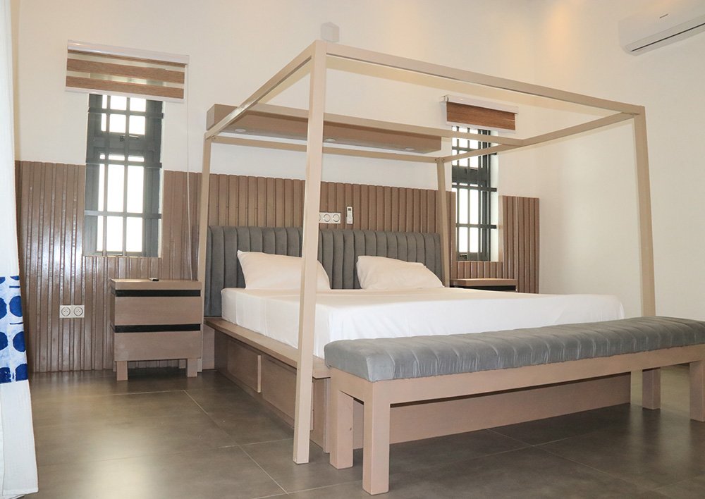 Villa meublée de 4 pièces avec parking, espace vert et vue dégagée