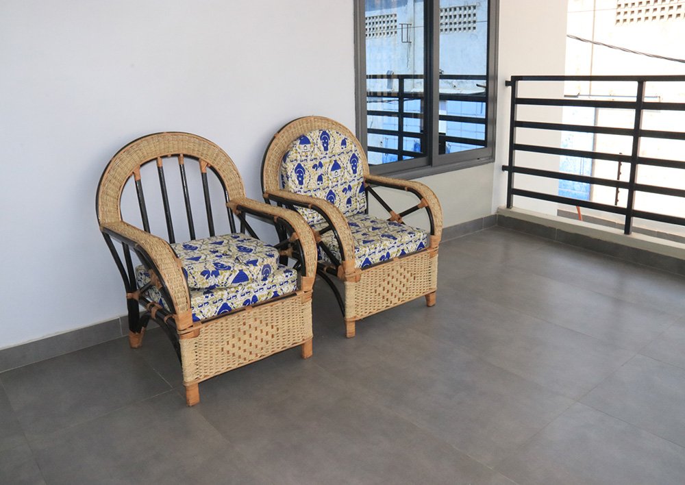 Villa meublée de 4 pièces avec parking, espace vert et vue dégagée