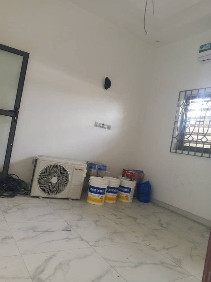 Appartement duplex de 2 pièces avec finitions haut standing et climatisation intégrale
