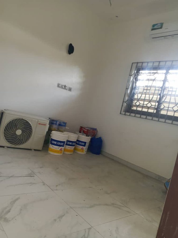 Appartement duplex de 2 pièces avec finitions haut standing et climatisation intégrale