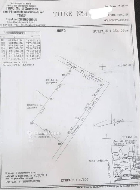 Terrain en angle de rue avec titre foncier personnel - Proximité site touristique