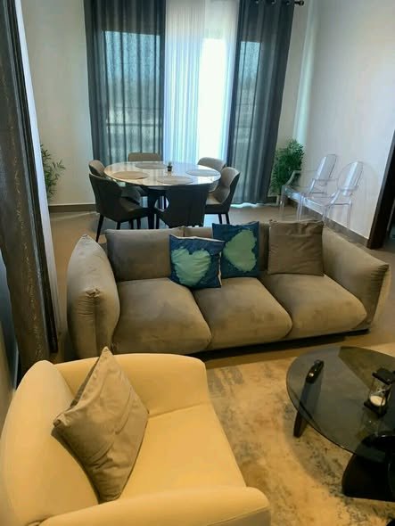 Appartement meublé 2 pièces avec vue imprenable sur le lac et la mer