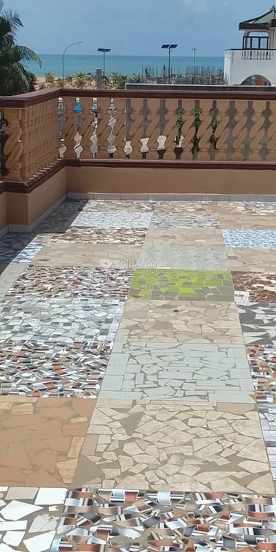 Appartement de 3 pièces haut standing avec balcon et commodités modernes
