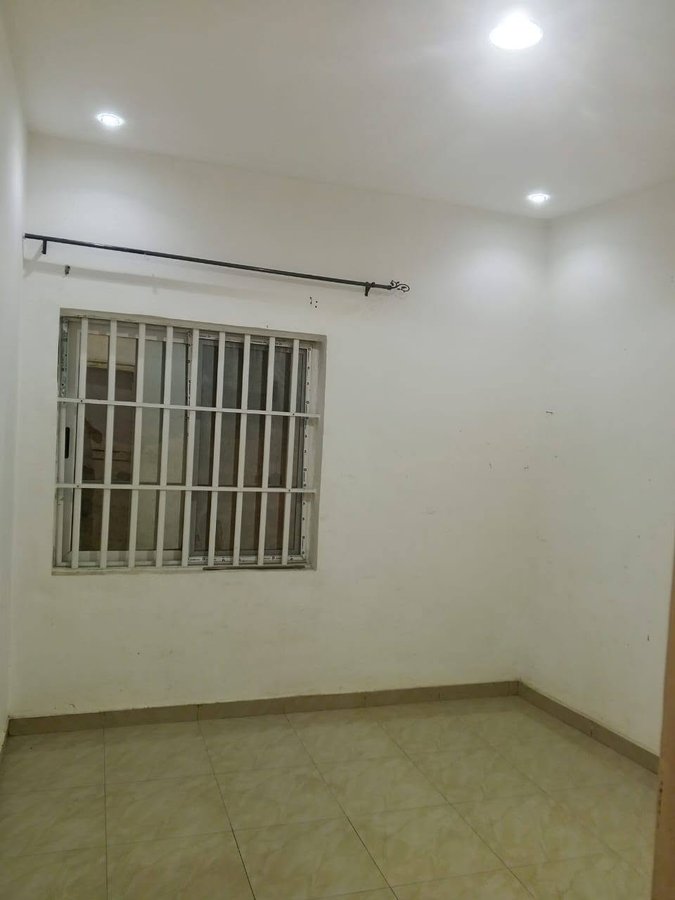 Appartement de 2 pièces avec terrasse et accès véhicules