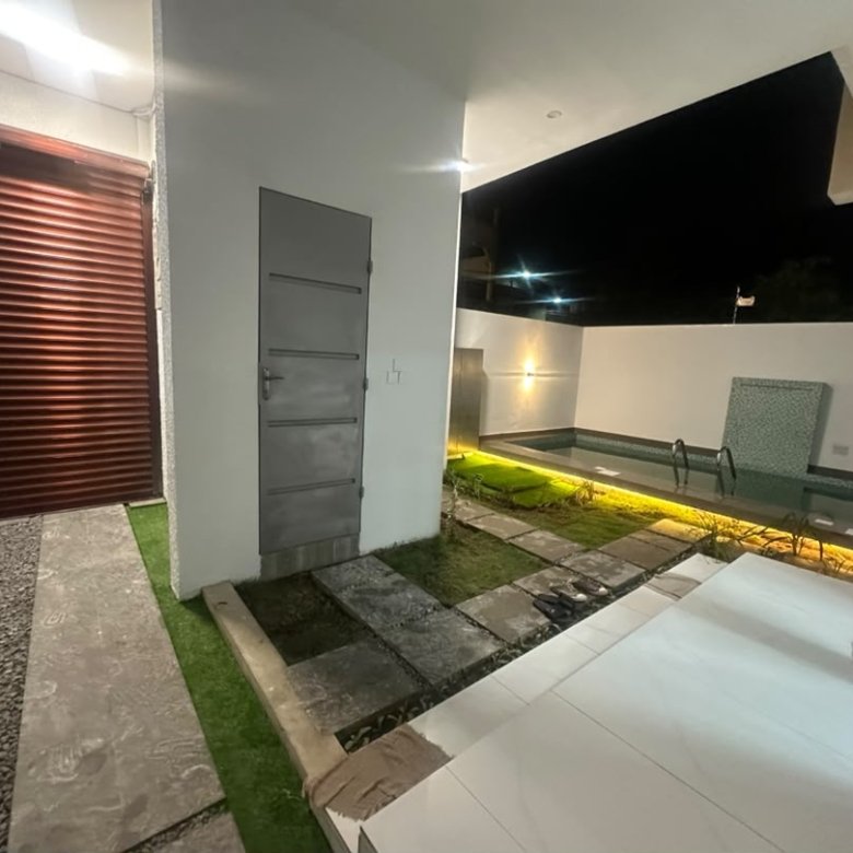 Villa luxueuse de 4 pièces avec piscine et garage
