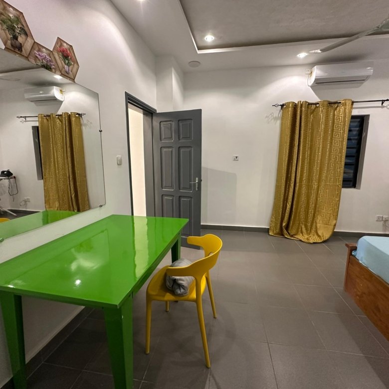 Appartement meublé 3 pièces avec vue sur mer et climatisation