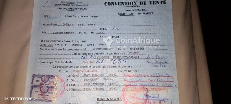 Terrain constructible d'exception avec chambre-salon et électricité disponible