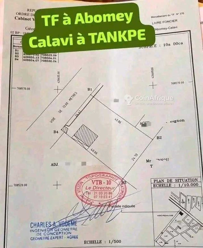 Terrain clôturé de 1000m² avec titre foncier - Emplacement stratégique
