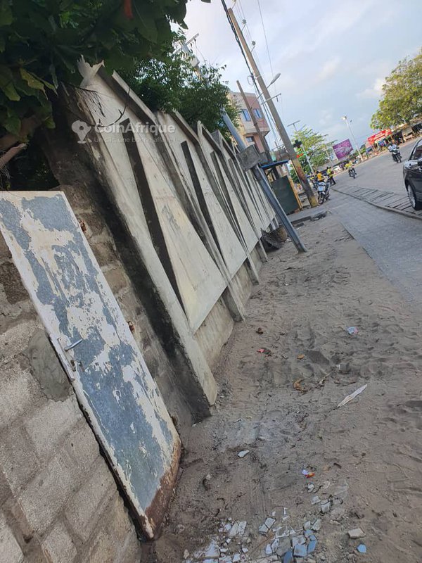 Terrain exceptionnel de 380 m² avec emplacement stratégique idéal pour projets immobiliers