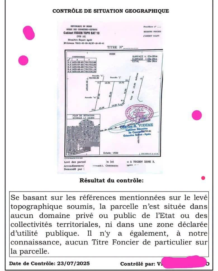 Terrain de 638 m² avec position stratégique et documents légaux en cours