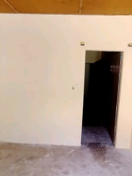 Appartement meublé d'une pièce avec commodités intérieures et finitions soignées