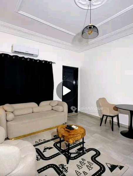 Appartement meublé d'exception avec climatisation et garage - 1 pièce luxueuse